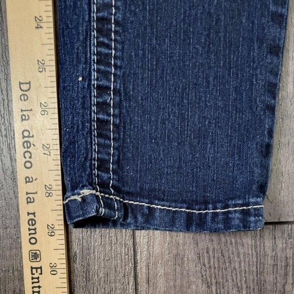 Angels Women's Jeans Size 5 Decorative Stitching Crystal Studs Low Rise - Picture 5 of 13